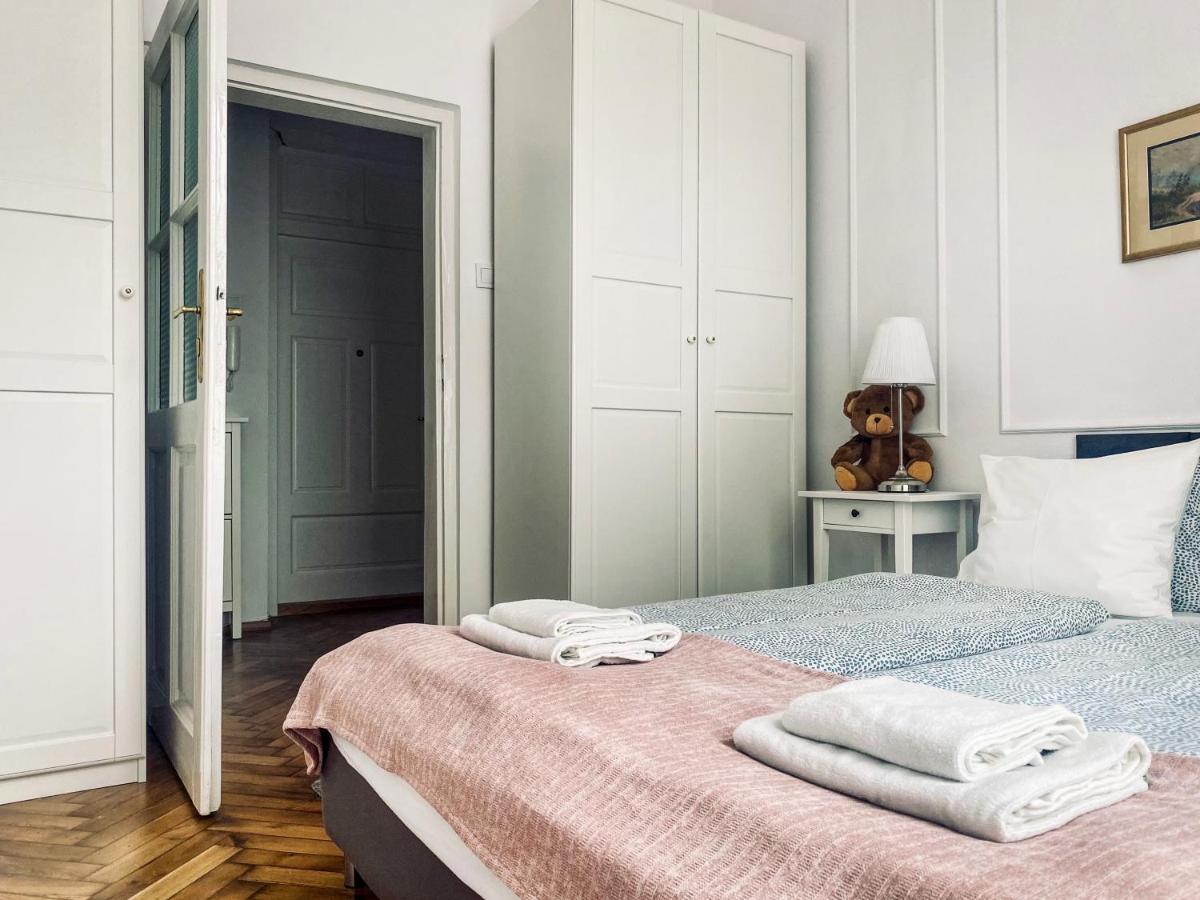 Beautiful Apartment With Two Rooms, Cracow Old Town 克拉科夫 外观 照片